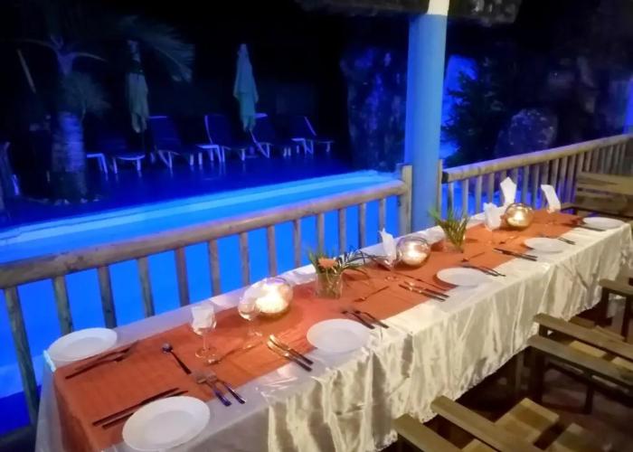 10 bedrooms villa at Quatre Cocos 500 m away from the beach with private pool enclosed garden and wifi