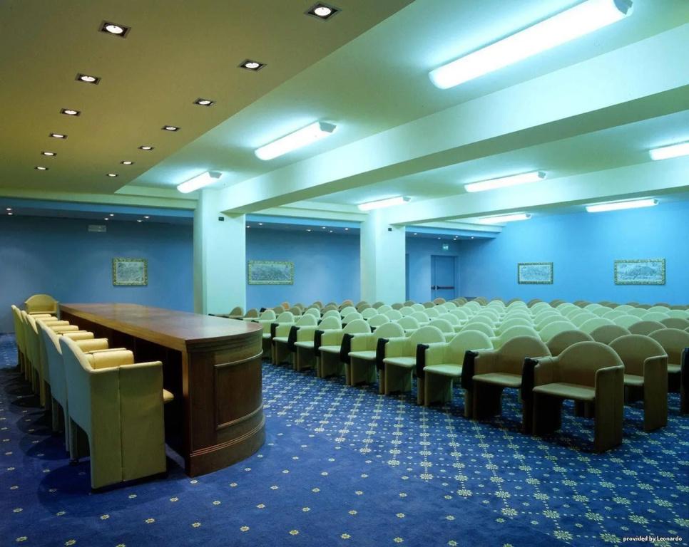 фото Phi Hotel Cavalieri