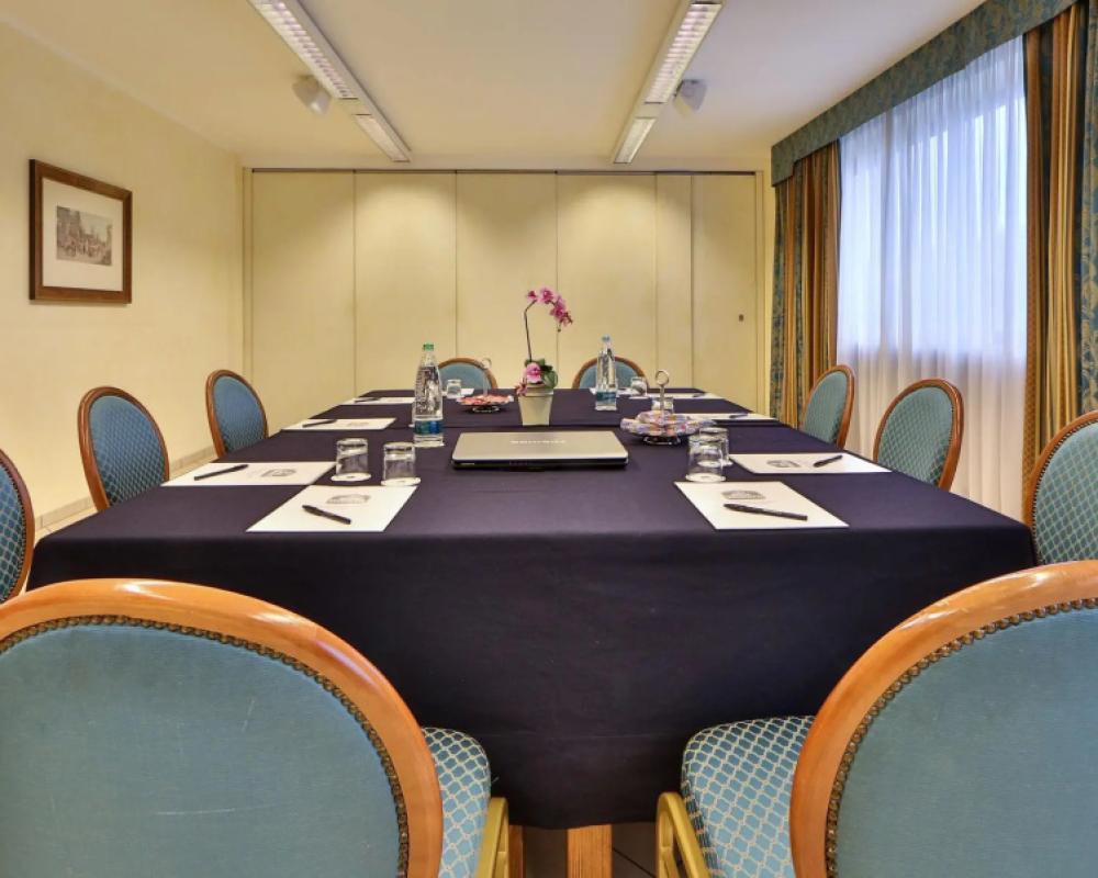 фото Phi Hotel Cavalieri