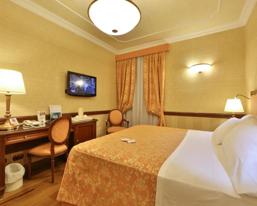 фото Phi Hotel Cavalieri