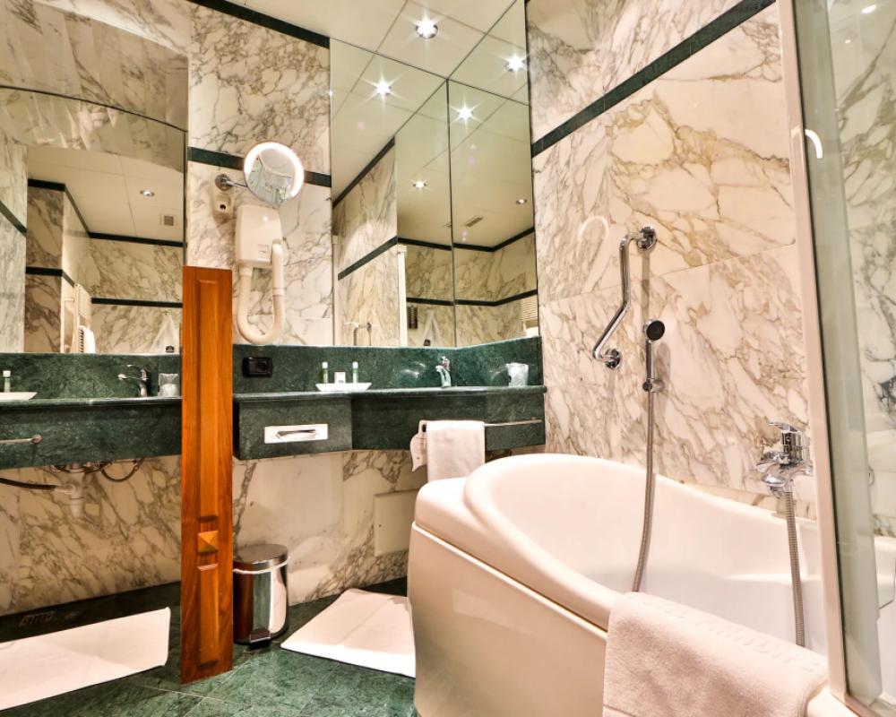 фото Phi Hotel Cavalieri