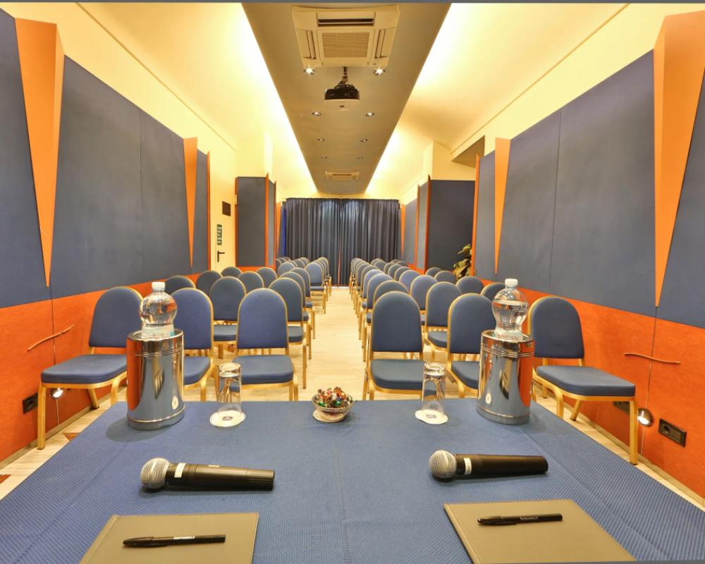 фото Phi Hotel Cavalieri
