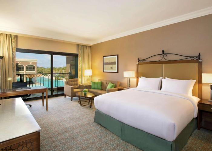 Hilton Alexandria King's Ranch