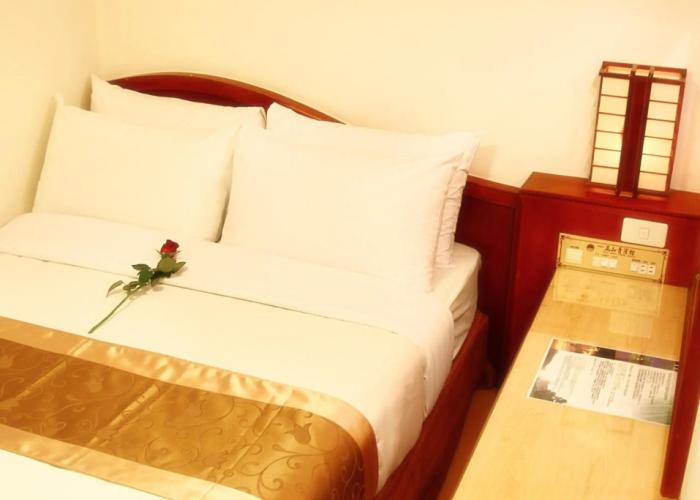 Gau Shan Ching Hotel