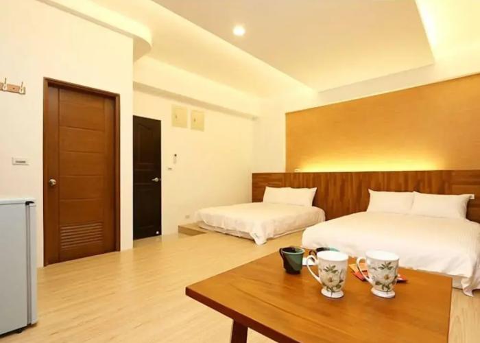 Meet Love at Pacific Ocean Turtle Island B&B
