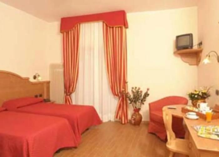 Hotel Fai