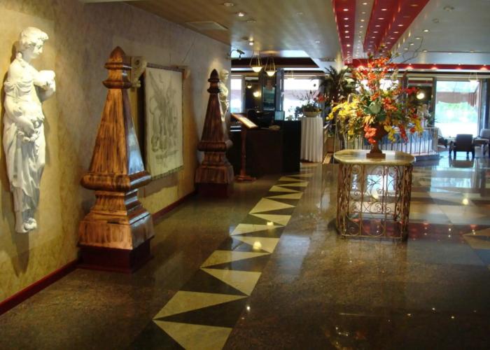 Hotel Cervantes