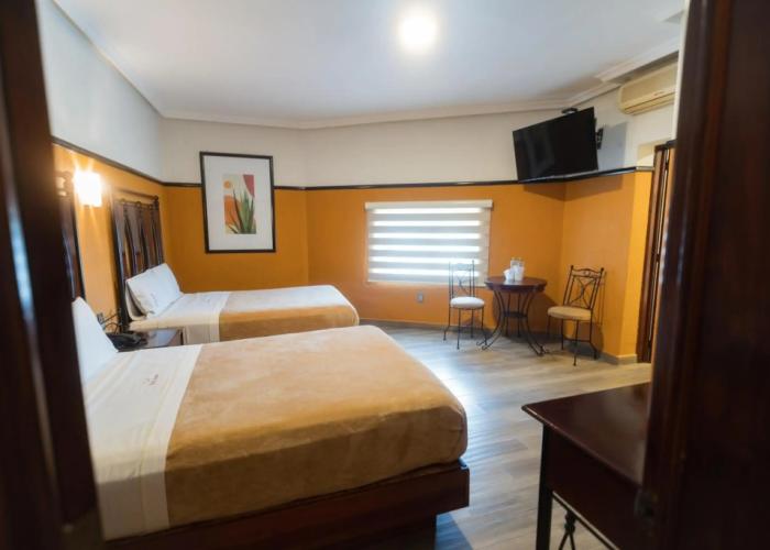 Hotel Alcazar