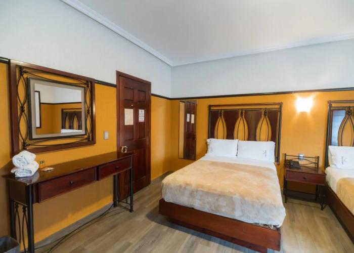 Hotel Alcazar