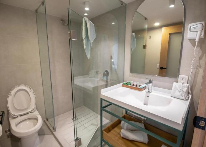Oliva Plaza Hotel