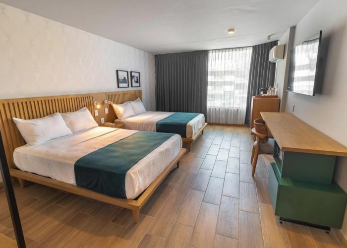 Oliva Plaza Hotel