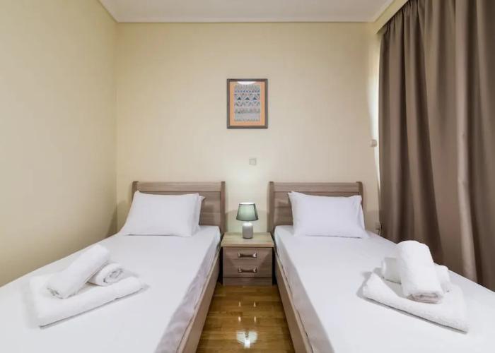 Thresh Apartments Airport by Airstay