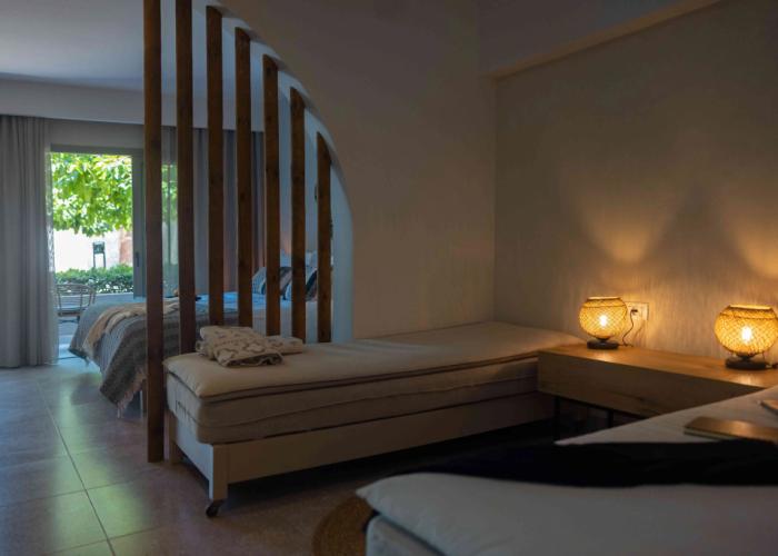 Eliros Mare Beachfront Poem Hotel