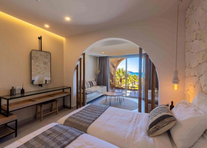 Eliros Mare Beachfront Poem Hotel