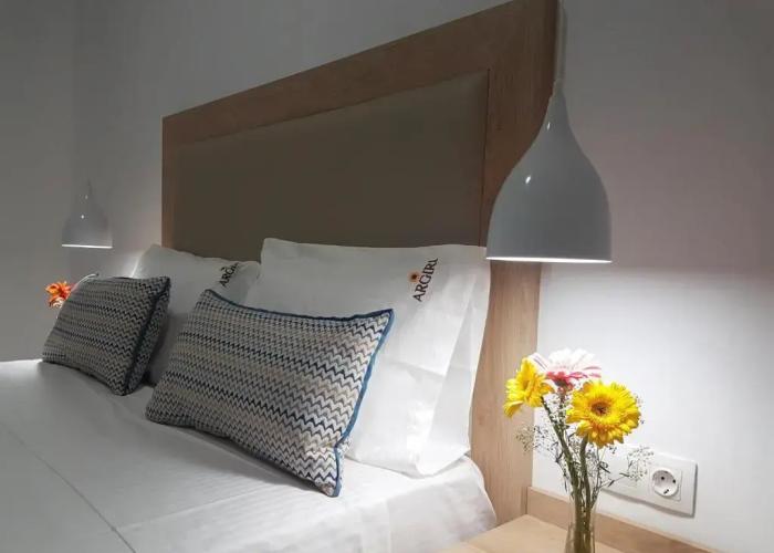 Argiri Apartments & Suites