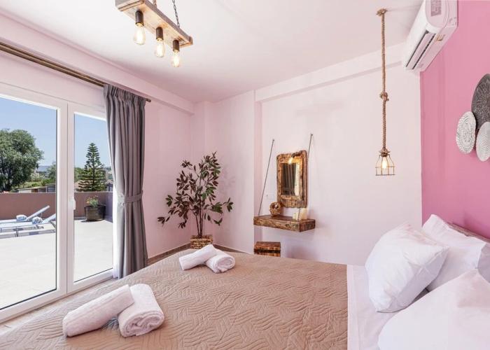 Semiso Beach Suites