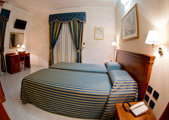 Hotel Niagara
