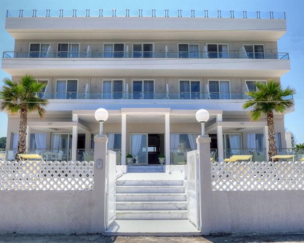 Sidari Beach Hotel
