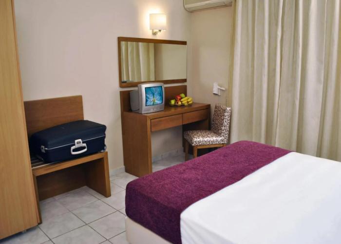 Hotel Plessas Palace