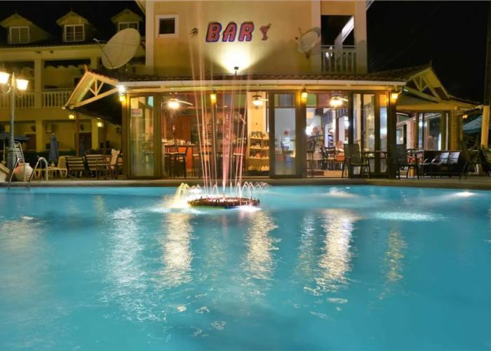 Elpida Hotel