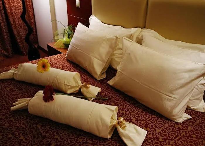 Siris Hotel