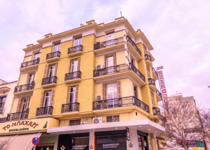 Metropolis Hotel