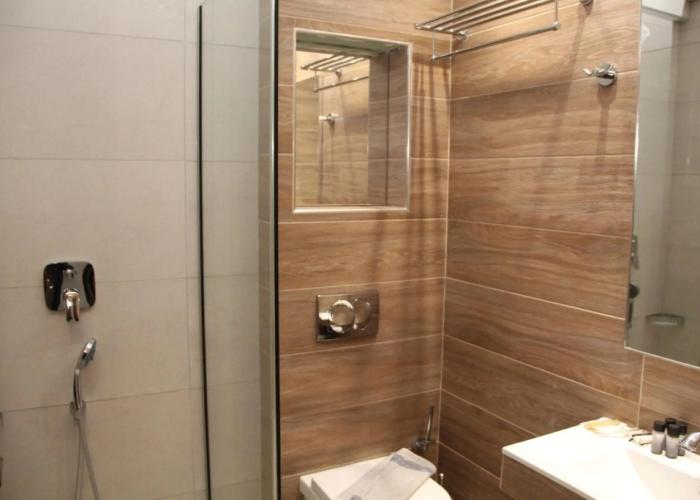 Alexiou Hotel