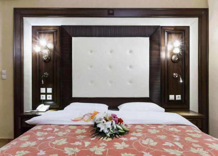 Dellas Boutique Hotel