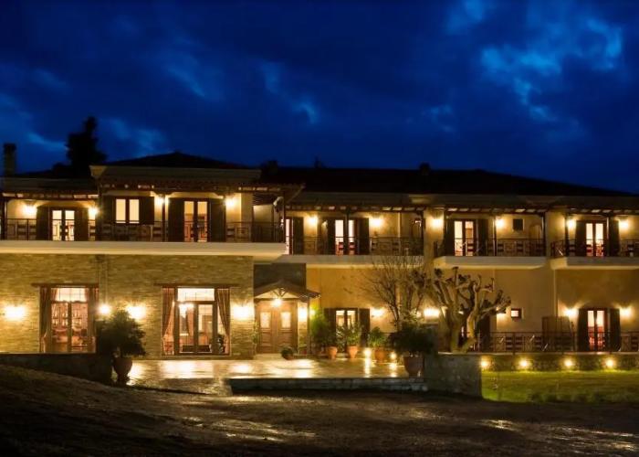 Dellas Boutique Hotel