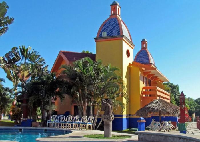 Canadian Resorts Nuevo Vallarta