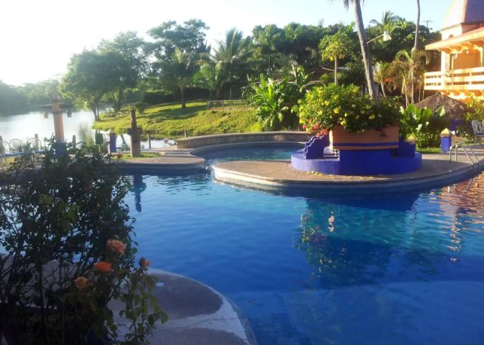 Canadian Resorts Nuevo Vallarta