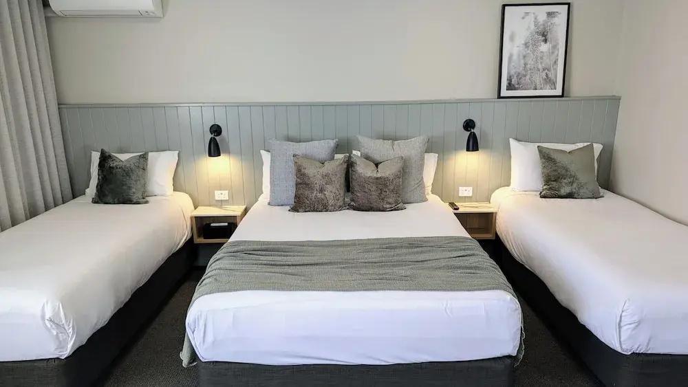 фото The Clairfield Hotel
