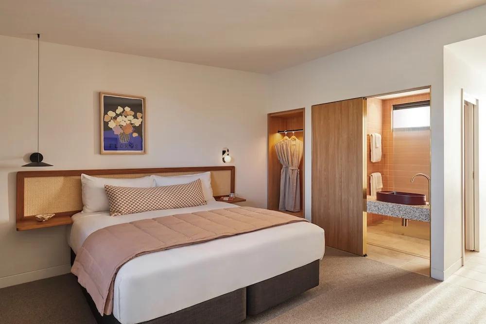 фото The Clairfield Hotel