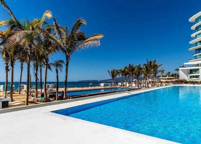 Condo Aria Ocean 501 by Kivoya