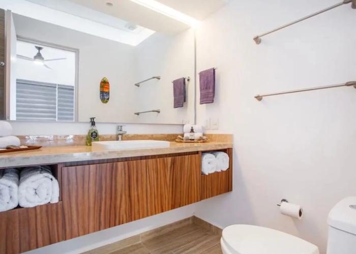 Apartamento cerca a la Playa Brucerias