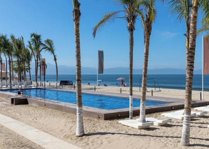 Condo Aria Ocean 206 by Kivoya