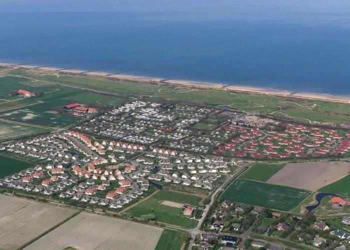 Comfortable Villa With Wifi, Near the Sea in Cosy Domburg