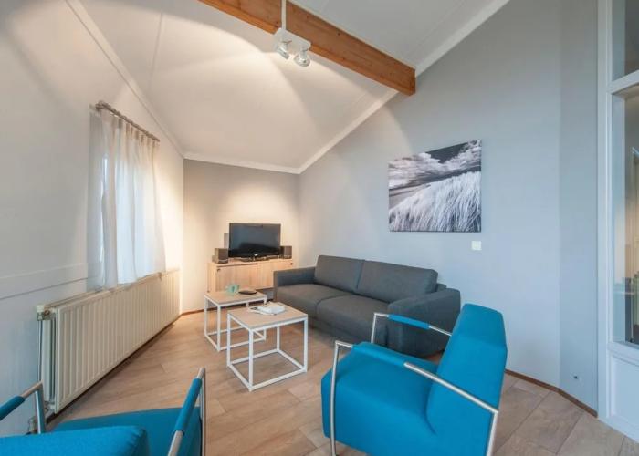 Restyled Bungalow with Dishwasher near Cozy Domburg
