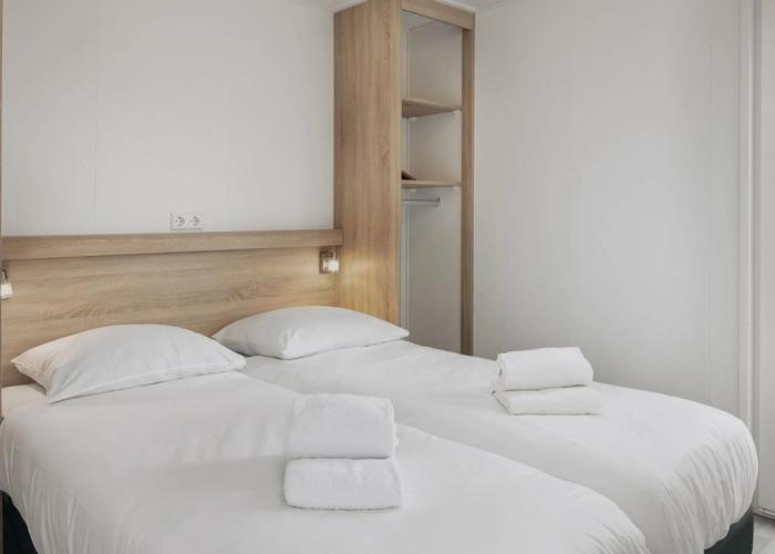 Modern Chalet With Dishwasher, Cosy Domburg Nearby