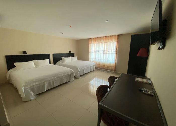 Hotel F Sur Inn