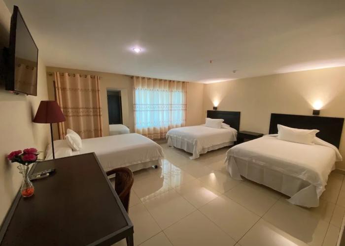 Hotel F Sur Inn