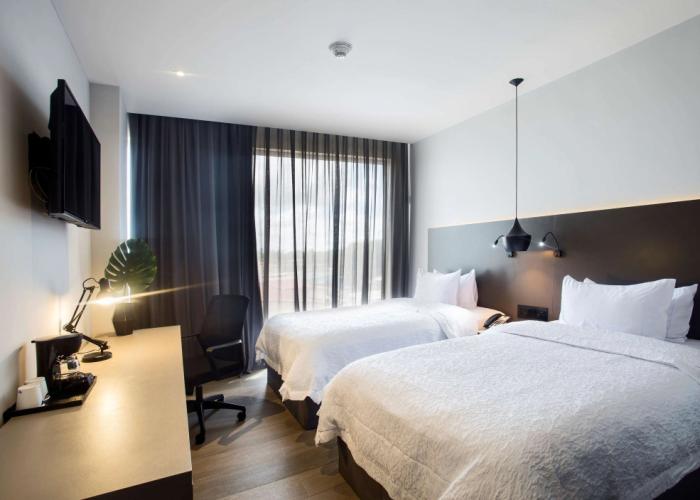 Hampton by Hilton David