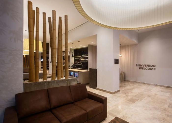 Hampton by Hilton David