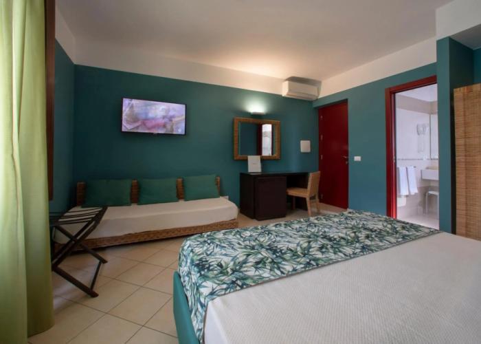 Insula Hotel