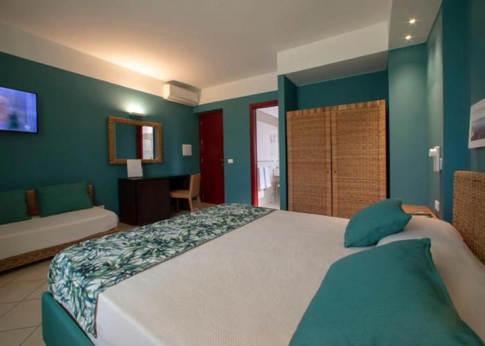 Insula Hotel