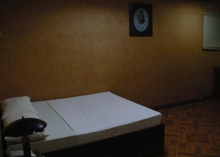 Plaza Maria Luisa Suites Inn