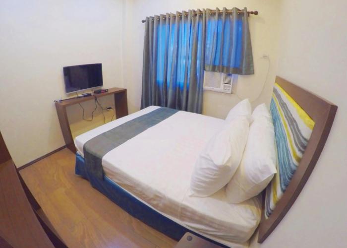 Golden Gate Suites