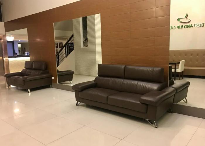 Manhattan Suites Inn