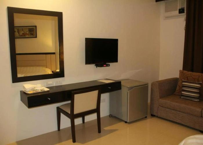 Manhattan Suites Inn