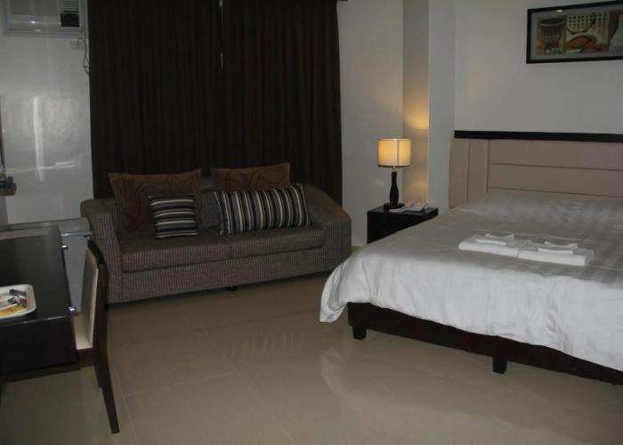 Manhattan Suites Inn